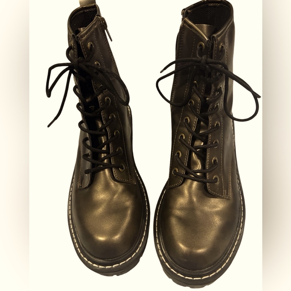 Women's Bronze Colored Lace-Up Boots size 8